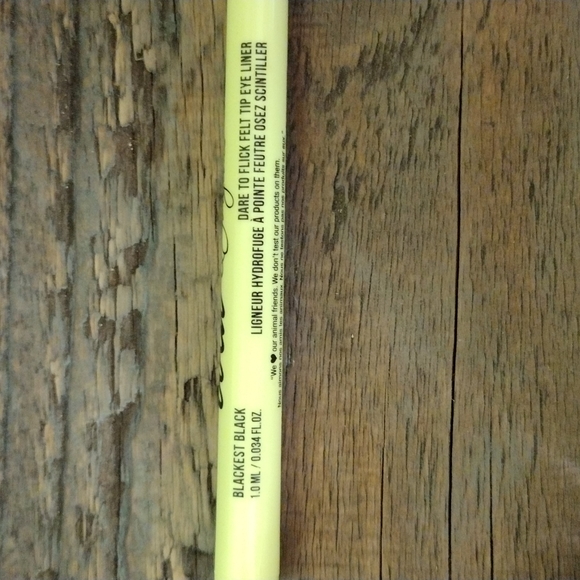 Hard Candy Makeup & Skincare Set NEW - Picture 9 of 9